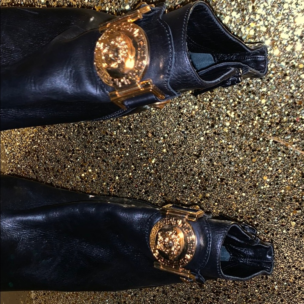Versace Bootie - Picture 8 of 8